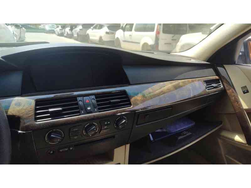 Recambio de salpicadero para bmw 5 (e60) 530 d referencia OEM IAM   