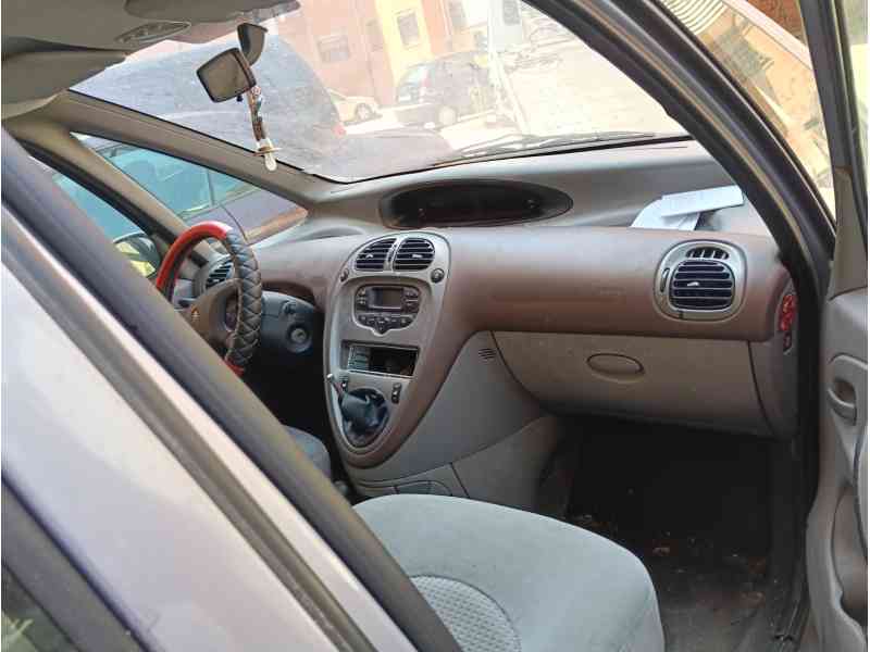 citroën xsara picasso (n68) del año 2002