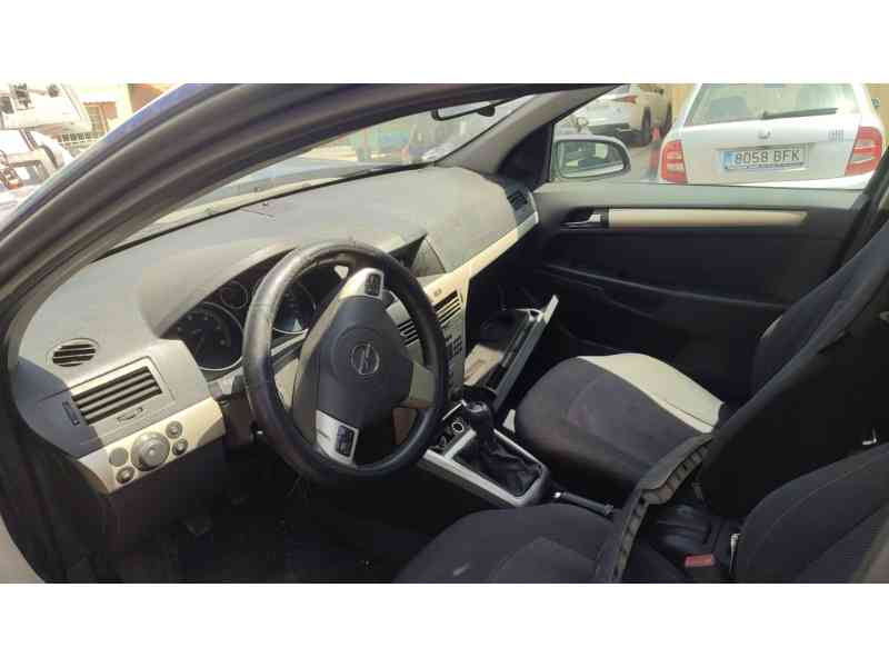 opel astra h (a04) del año 2007