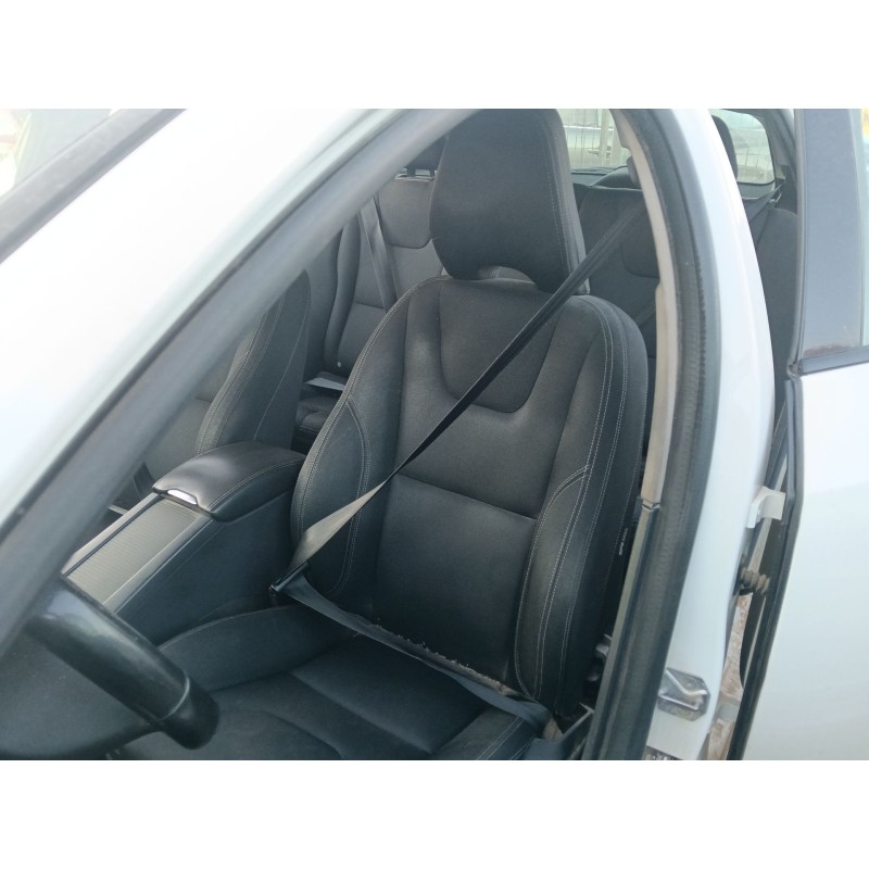 Recambio de cinturon seguridad delantero izquierdo para volvo v60 i (155) d3 referencia OEM IAM 39818841  