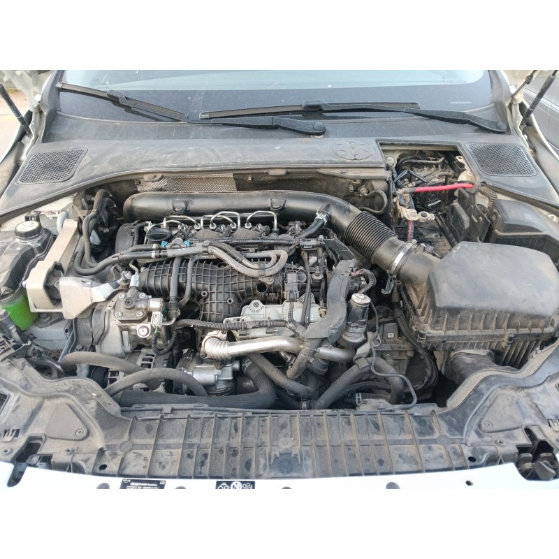 Recambio de despiece motor para volvo v60 i (155) d3 referencia OEM IAM   