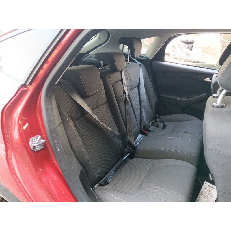 Recambio de cinturon seguridad trasero derecho para ford focus iii 1.0 ecoboost referencia OEM IAM 1743695  