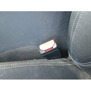 ENGANCHE CINTURON DELANTERO IZQUIERDO 