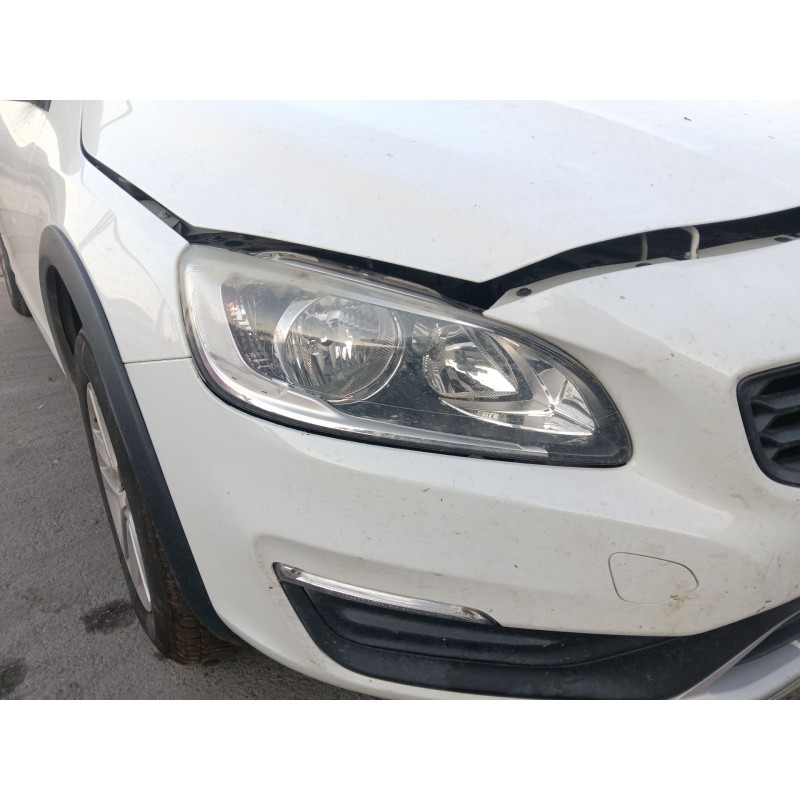 Recambio de faro derecho para volvo v60 i (155) d3 referencia OEM IAM 31420116  