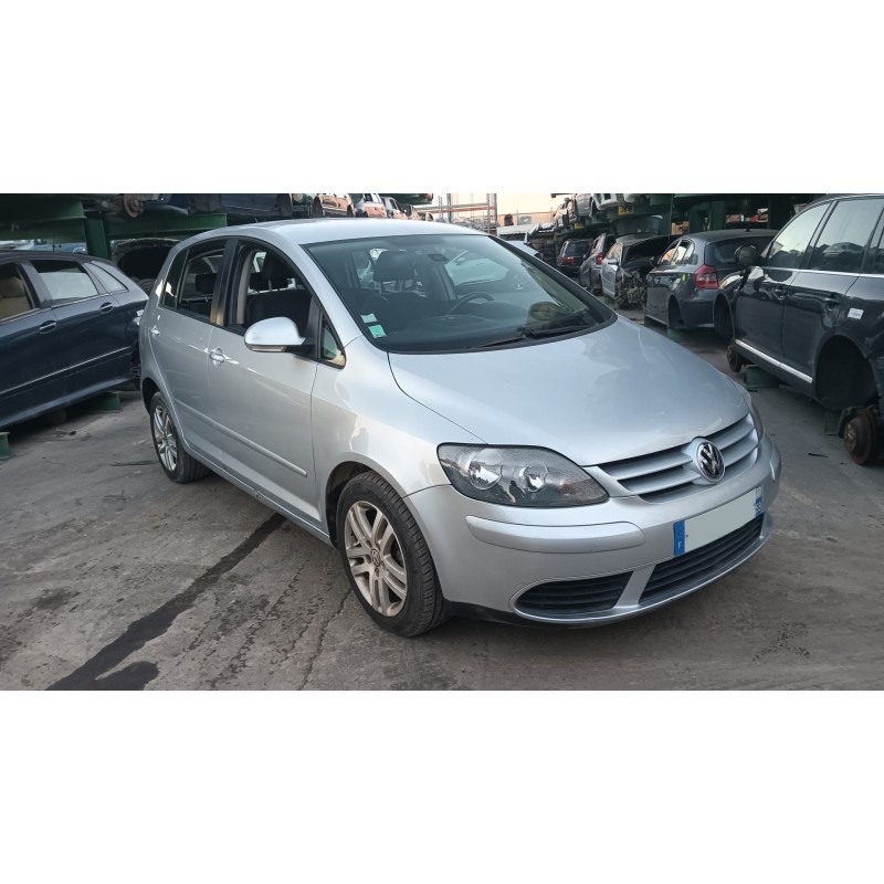 VOLKSWAGEN GOLF PLUS V (5M1, 521)