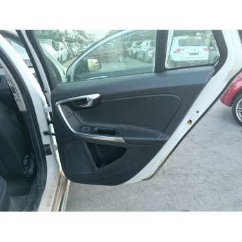 GUARNECIDO PUERTA TRASERA DERECHA 