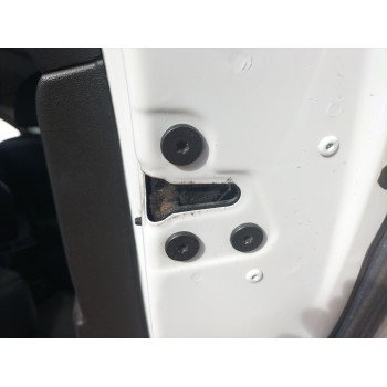 CERRADURA PUERTA TRASERA DERECHA 825020600R 