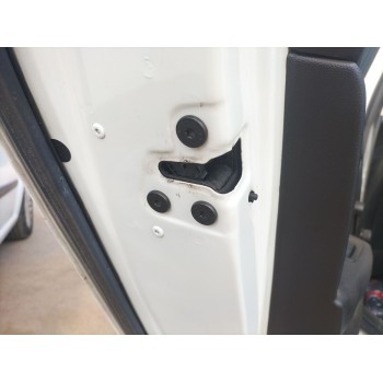 CERRADURA PUERTA TRASERA IZQUIERDA 825039969R 