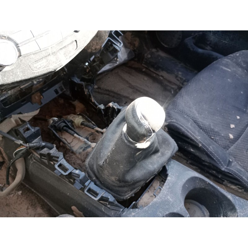 Recambio de pomo palanca cambio para nissan qashqai ii (j11, j11_) 1.2 dig-t referencia OEM IAM   