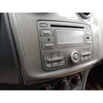SISTEMA AUDIO / RADIO CD 