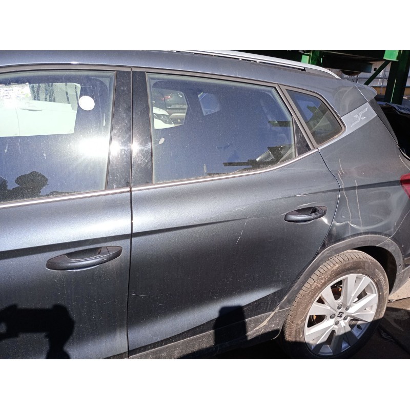 Recambio de puerta trasera izquierda para seat arona (kj7, kjp) 1.0 tsi referencia OEM IAM 6F9833051E  
