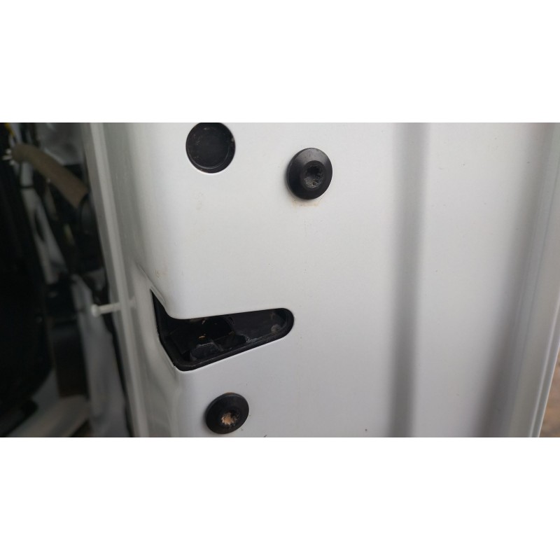 Recambio de cerradura puerta delantera derecha para audi q2 (gab, gag) 30 tdi referencia OEM IAM 8X1837016C  
