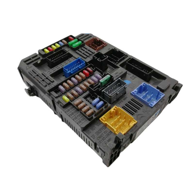 Recambio de caja reles / fusibles para opel vivaro furgón l express referencia OEM IAM 983080568000 S2401941519 / 2015DJ3828 983