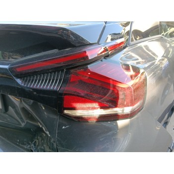 PILOTO TRASERO DERECHO 9831100080 