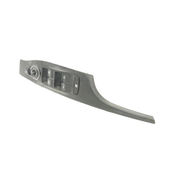 MANDO ELEVALUNAS DELANTERO IZQUIERDO 935703Z000 