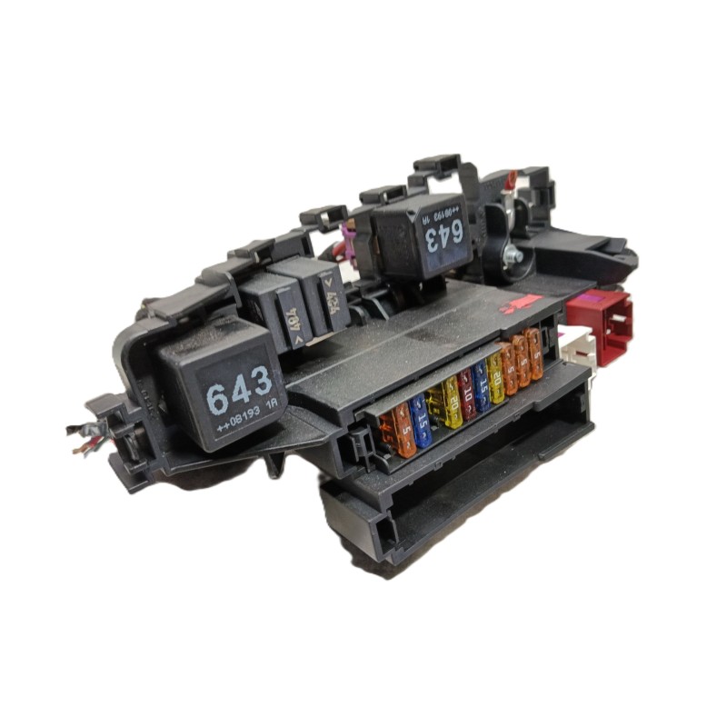 Recambio de caja reles / fusibles para audi a5 (8t3) 1.8 tfsi referencia OEM IAM 8K1937503A 8K1937503 