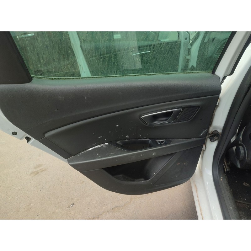 Recambio de guarnecido puerta trasera izquierda para seat leon (5f1) 2.0 tdi referencia OEM IAM   