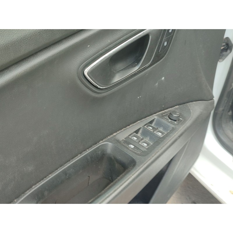 Recambio de mando elevalunas delantero izquierdo para seat leon (5f1) 2.0 tdi referencia OEM IAM 5G0959857GIHA  