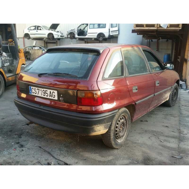 OPEL ASTRA F BERLINA