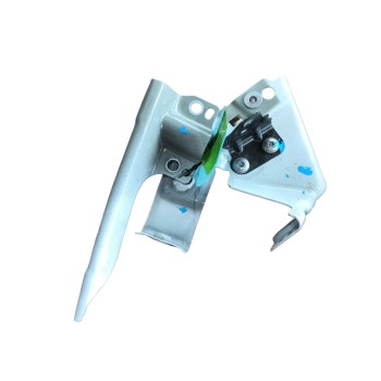 SOPORTE ALETA DELANTERA IZQUIERDA 5NA821141B 5NA821141B 