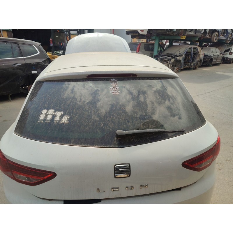 Recambio de porton trasero para seat leon (5f1) 2.0 tdi referencia OEM IAM 5F4827024  