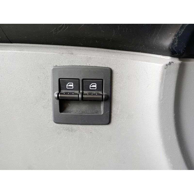 Recambio de mando elevalunas delantero izquierdo para volkswagen new beetle (9c1, 1c1) 1.9 tdi referencia OEM IAM 1C095985101C  