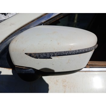 RETROVISOR IZQUIERDO 