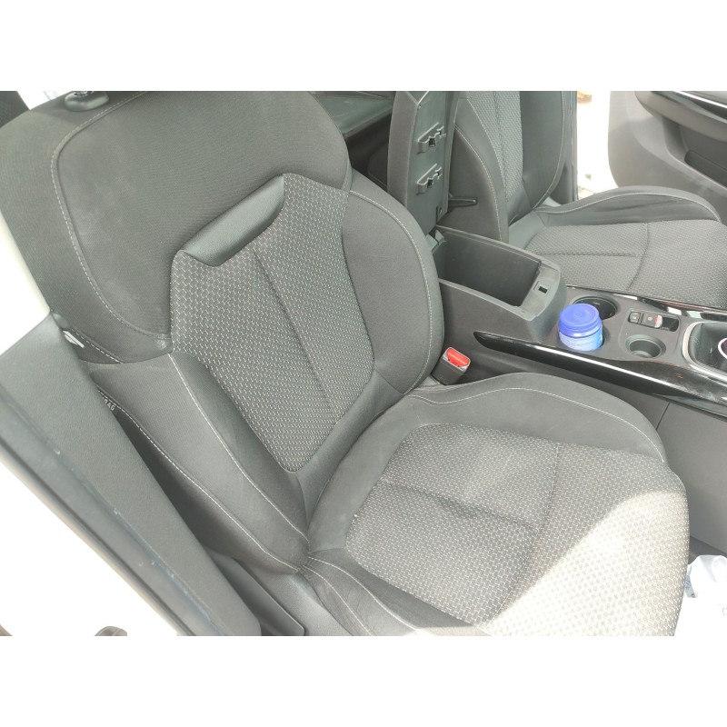 Recambio de asiento delantero derecho para renault kadjar (ha_, hl_) 1.2 tce 130 referencia OEM IAM   