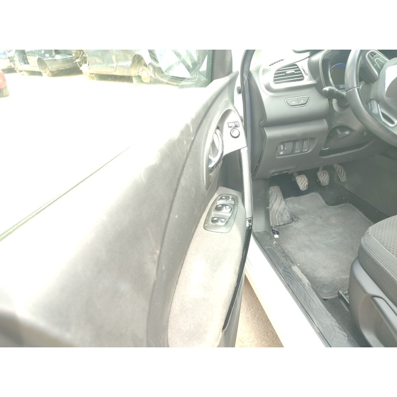 Recambio de elevalunas delantero izquierdo para renault kadjar (ha_, hl_) 1.2 tce 130 referencia OEM IAM 807218884R  