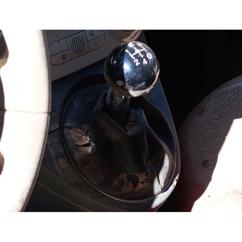 Recambio de pomo palanca cambio para fiat 500 (312_) 1.3 d multijet (312axe1a) referencia OEM IAM   