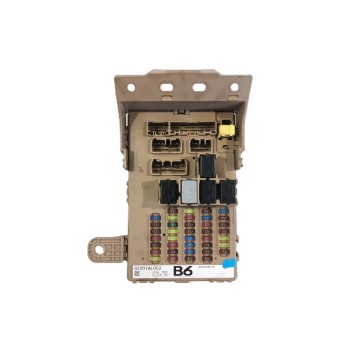 CAJA RELES / FUSIBLES 82201AL052 82201AL052 
