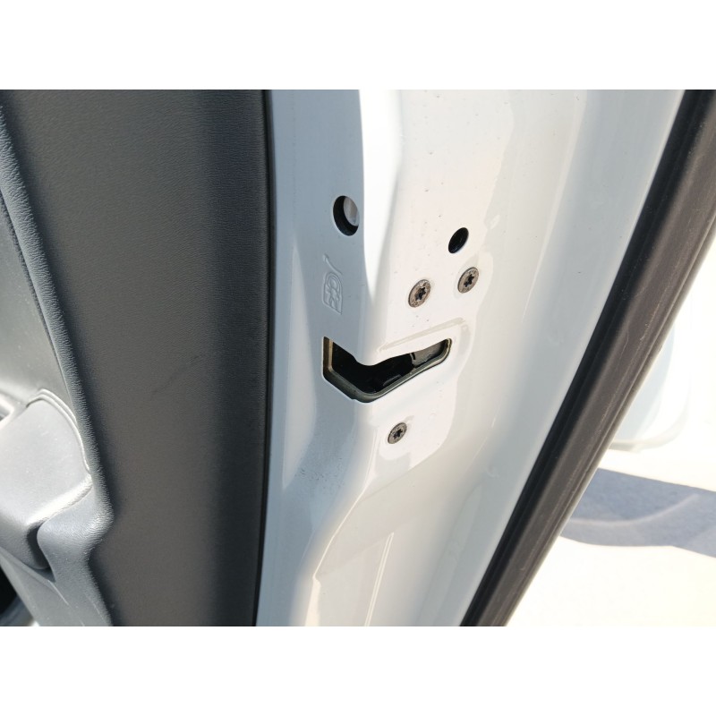 Recambio de cerradura puerta trasera derecha para volvo s60 ii (134) d3 referencia OEM IAM 31349868  