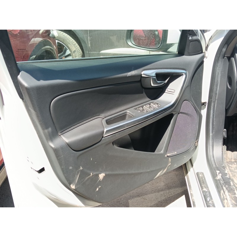 Recambio de guarnecido puerta delantera izquierda para volvo s60 ii (134) d3 referencia OEM IAM   