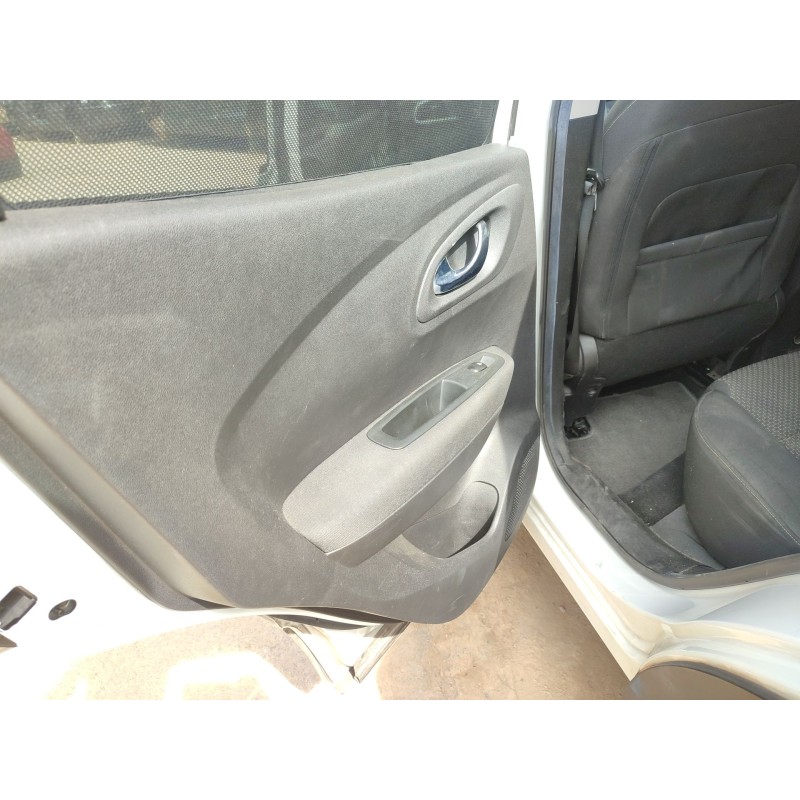 Recambio de guarnecido puerta trasera izquierda para renault kadjar (ha_, hl_) 1.2 tce 130 referencia OEM IAM   