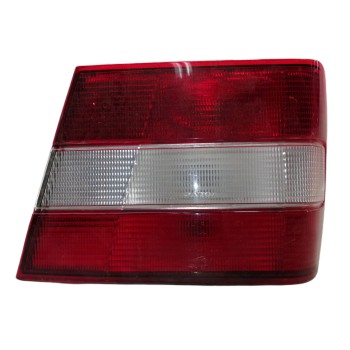 PILOTO TRASERO DERECHO INTERIOR 3534093 3538341 / 3528795 / 3528793 2TZ00640706 / 3534087