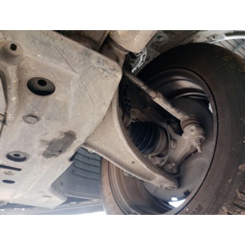 BRAZO SUSPENSION INFERIOR DELANTERO DERECHO 