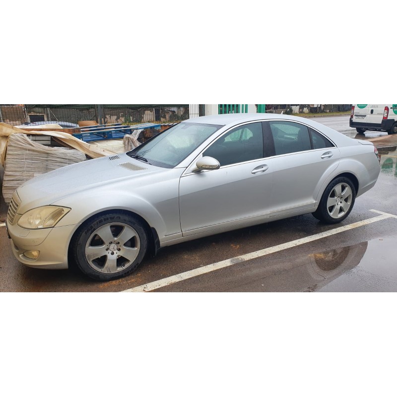 MERCEDES-BENZ CLASE S (W221) BERLINA