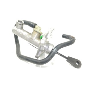 BOMBA EMBRAGUE 416101D100 