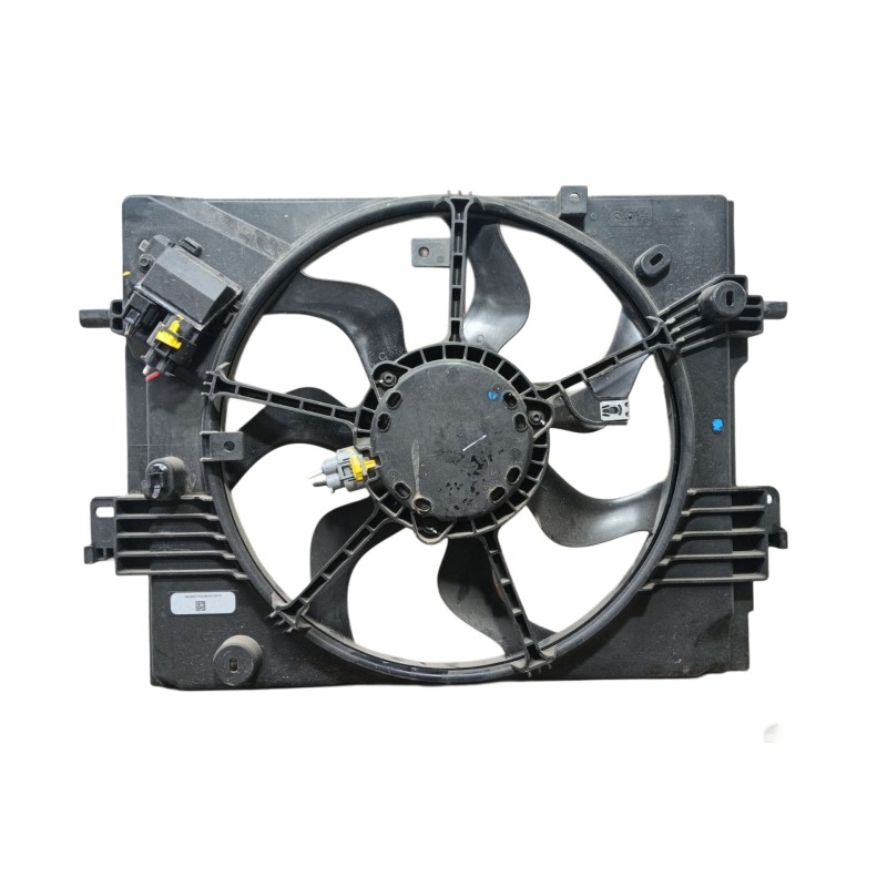 Recambio de electroventilador para dacia sandero iii 1.0 tce 90 referencia OEM IAM 214813070R T212360 FS2252