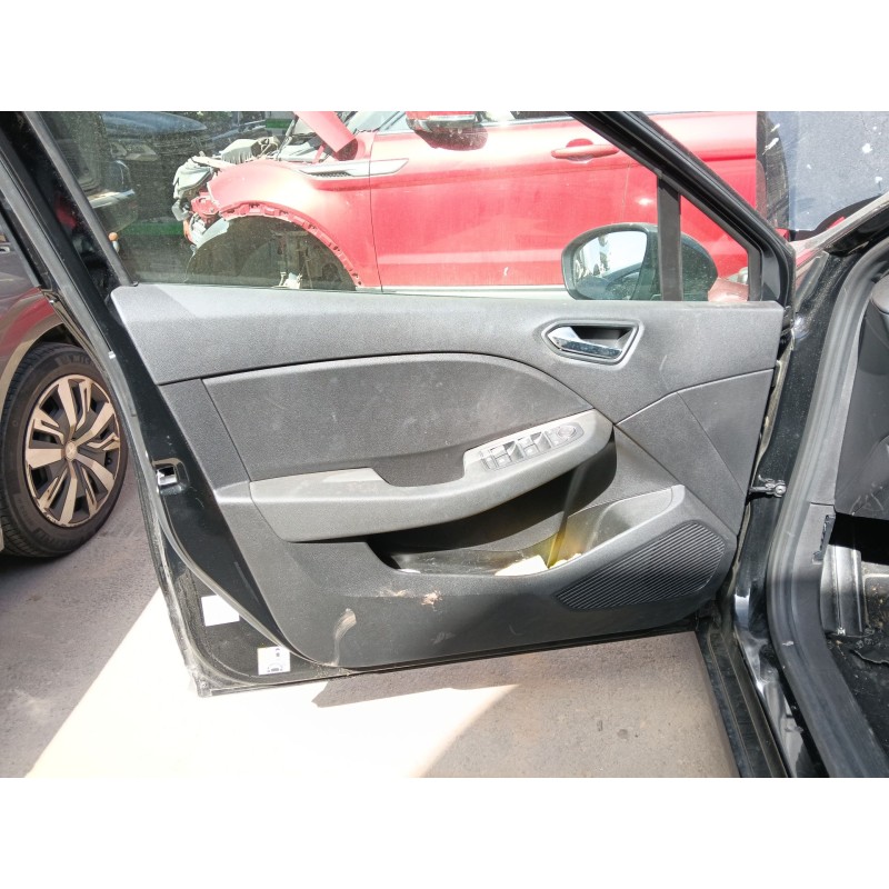 Recambio de guarnecido puerta delantera izquierda para renault clio v (b7_) tce 90 (b7mt) referencia OEM IAM   