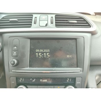 SISTEMA AUDIO / RADIO CD 