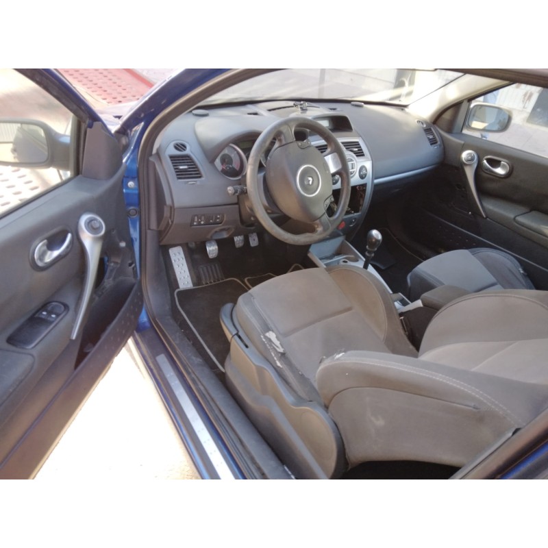 RENAULT MEGANE II BERLINA 3P