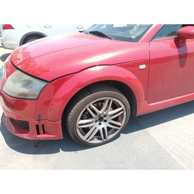Recambio de aleta delantera izquierda para audi tt (8n3) 1.8 t referencia OEM IAM 8N0821105  