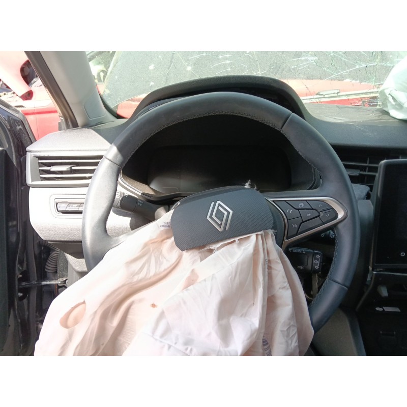 Recambio de volante para renault clio v (b7_) tce 90 (b7mt) referencia OEM IAM   