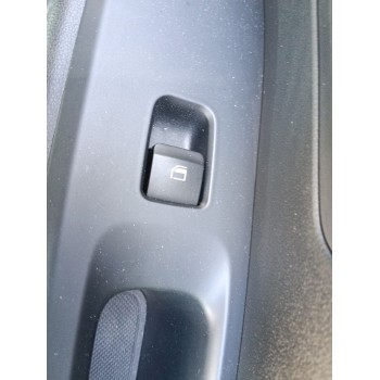 MANDO ELEVALUNAS TRASERO DERECHO 93581AB0004X 