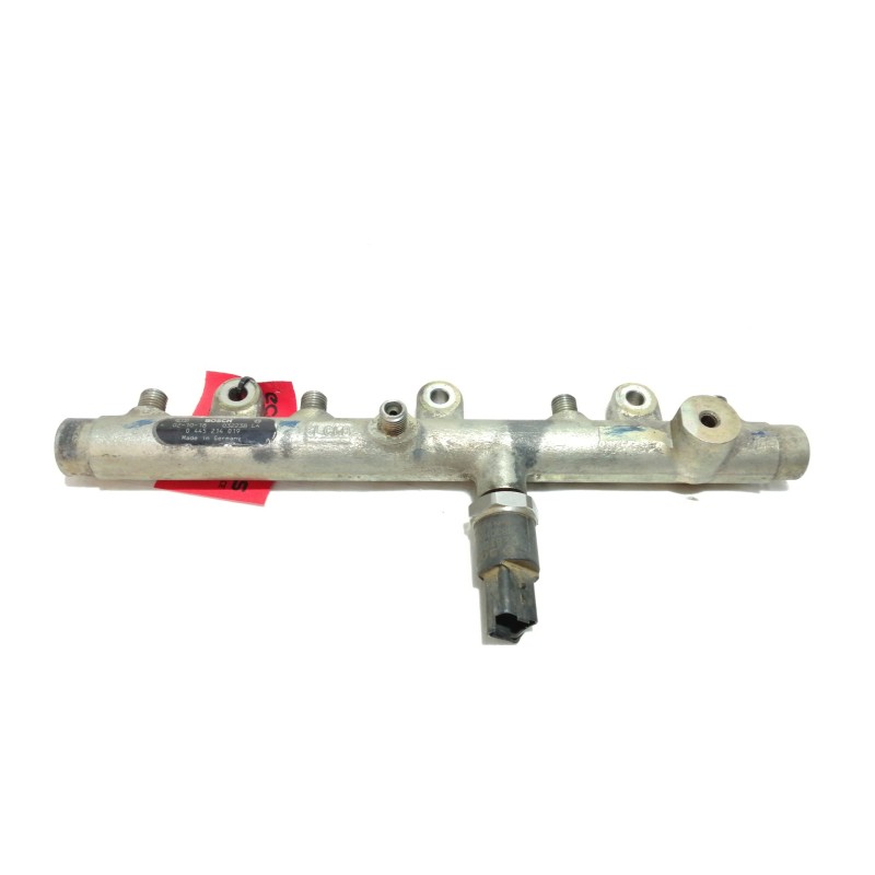Recambio de rampa inyectora para peugeot boxer caja cerrada 290 c  td referencia OEM IAM 0445214019  