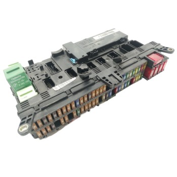 CAJA RELES / FUSIBLES 8380409 8380407 518757109