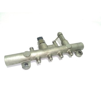 RAMPA INYECTORA 036006E3465 