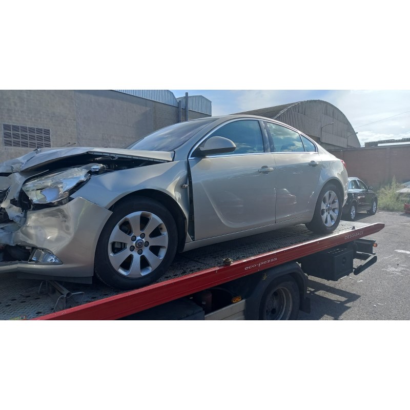 OPEL INSIGNIA BERLINA