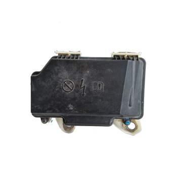 CAJA RELES / FUSIBLES 205540285064 A2059981301 